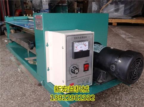 調(diào)速膠水機(jī)